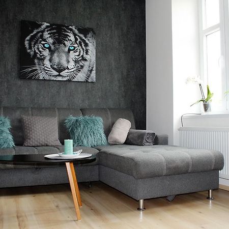Apartman Doma Їчін Екстер'єр фото
