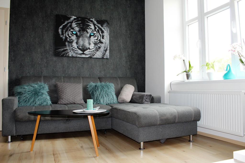 Apartman Doma Їчін Екстер'єр фото